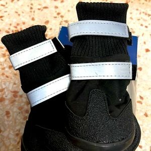 Dog shoes size M